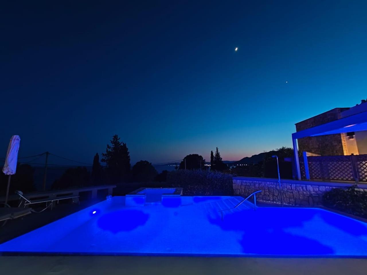 Villa Costamare - Enjoy Lazy Days On The Private Pool-Jacuzzi Pefki (Rhodes) Exterior foto